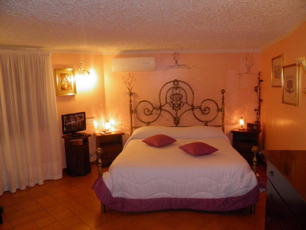 Bed & Breakfast Parco Delle Tre Fontane *
